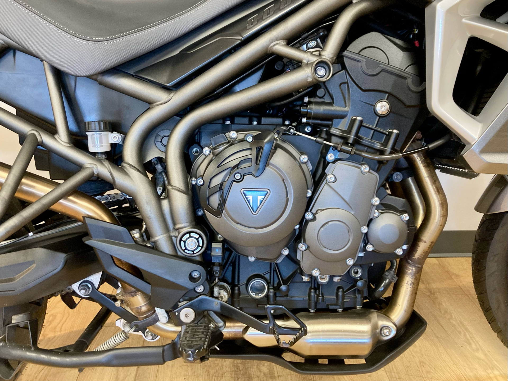 2018 Triumph Tiger 800 XRt in Mahwah, New Jersey - Photo 7