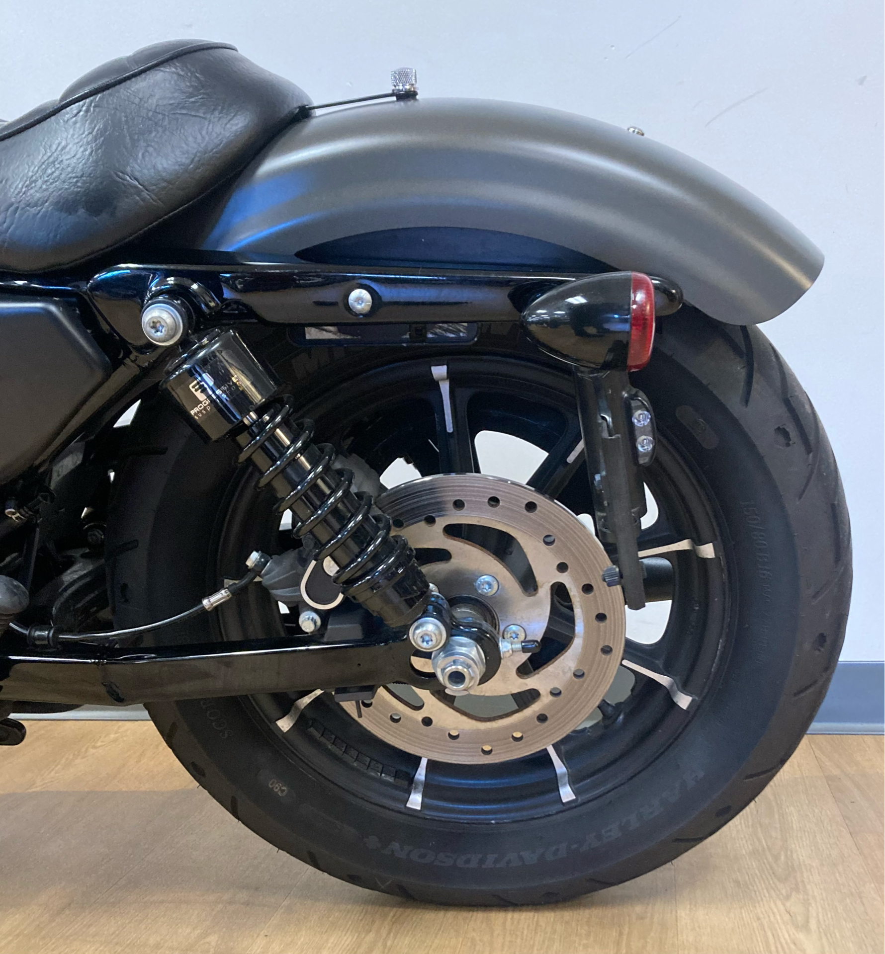 2018 Harley-Davidson Iron 883™ in Mahwah, New Jersey - Photo 5