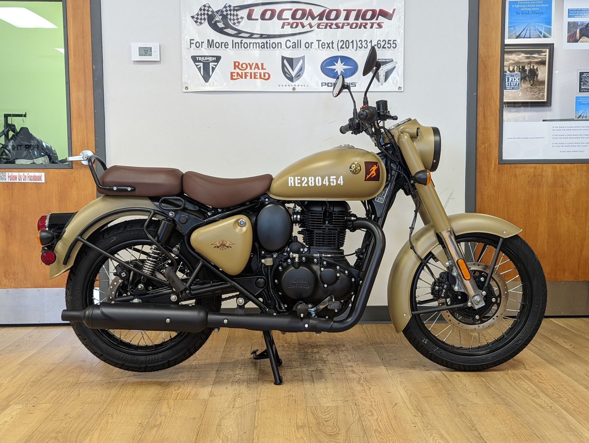 2023 Royal Enfield Classic 350 in Mahwah, New Jersey - Photo 1