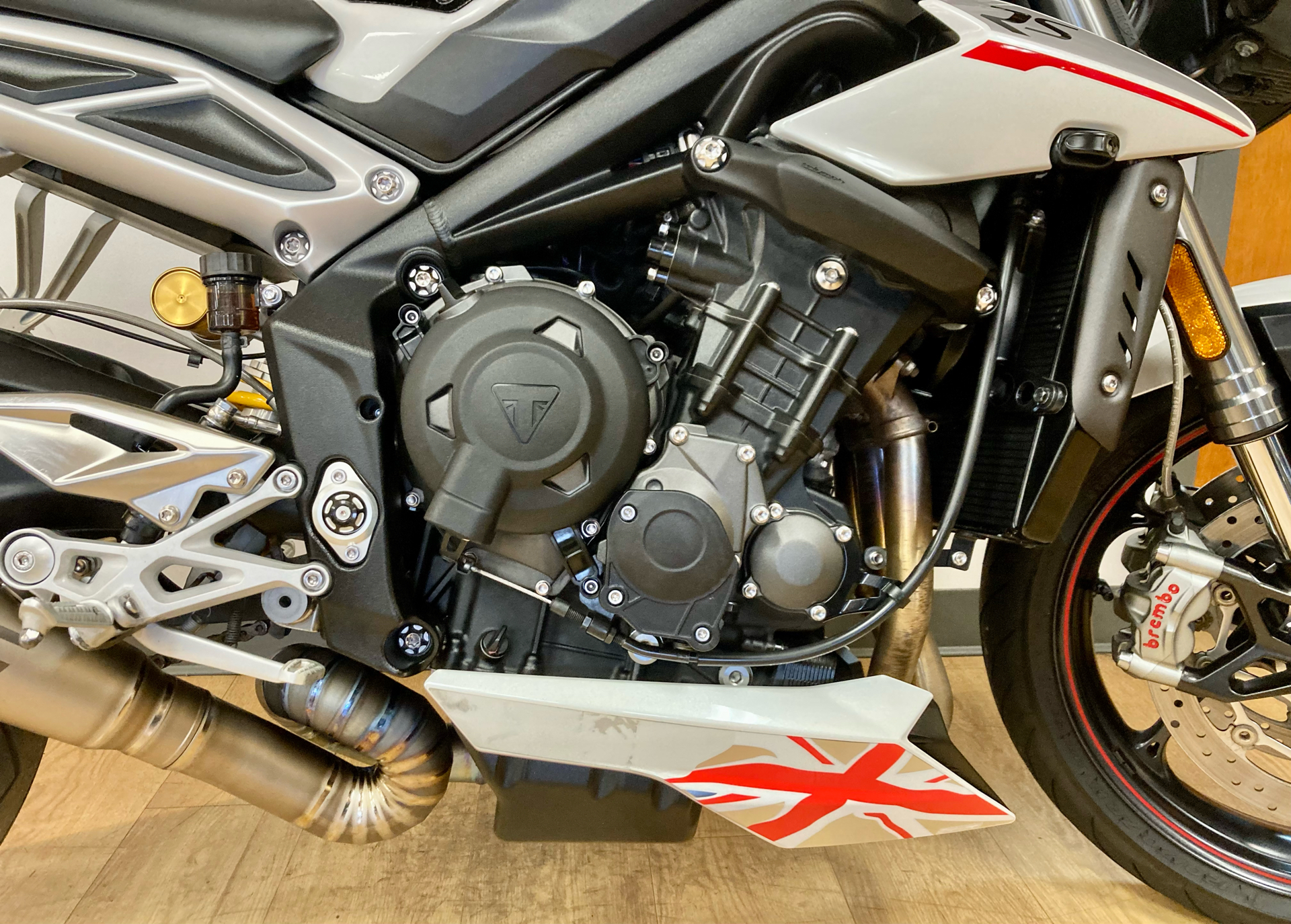 2019 Triumph Street Triple RS in Mahwah, New Jersey - Photo 9