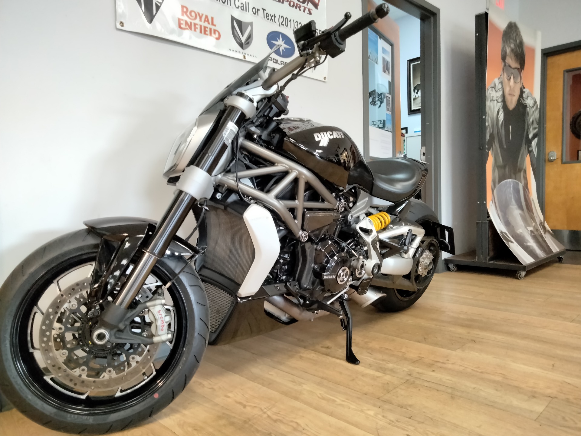 2016 Ducati XDiavel S in Mahwah, New Jersey - Photo 17