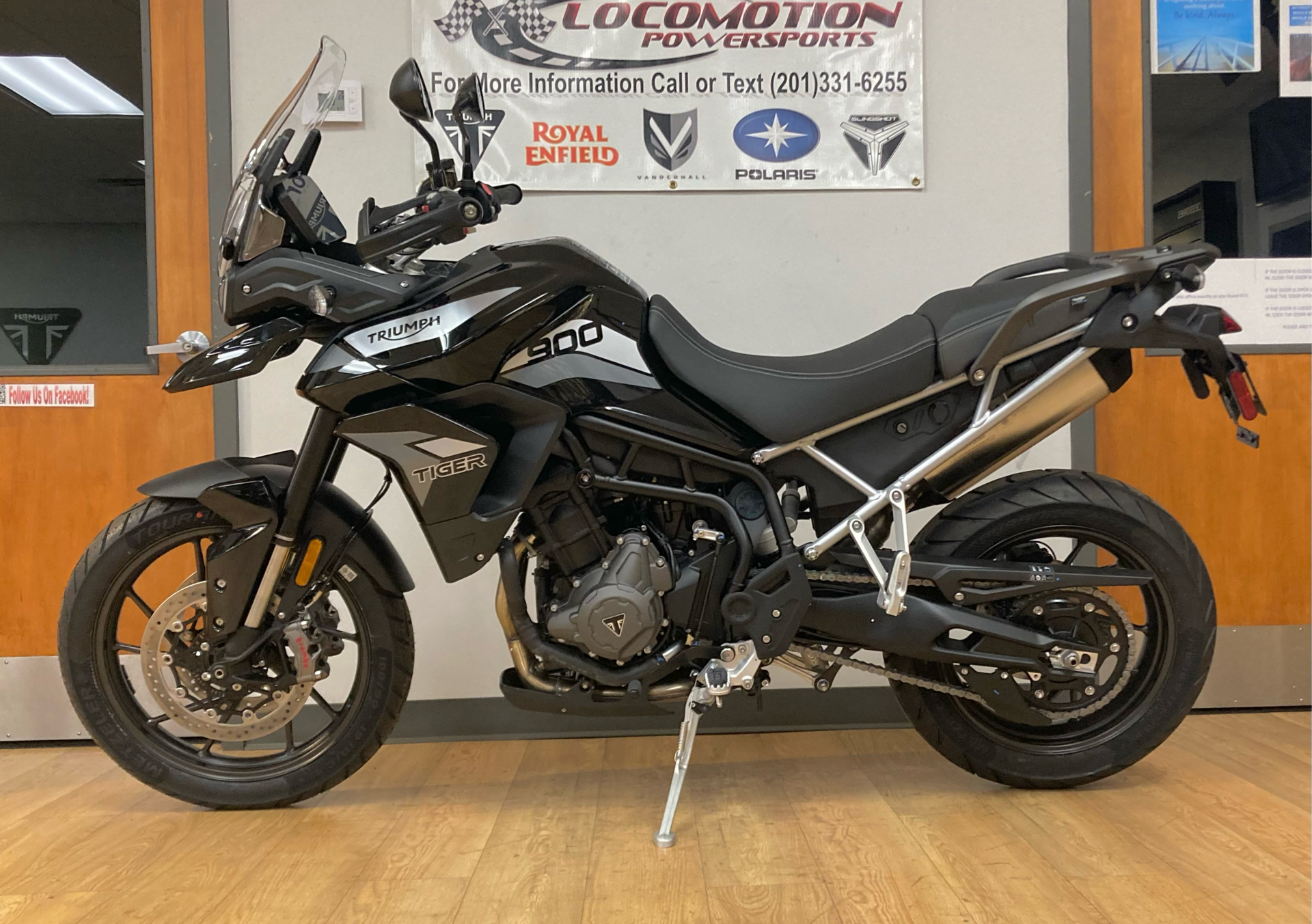 2022 Triumph Tiger 900 GT in Mahwah, New Jersey - Photo 4
