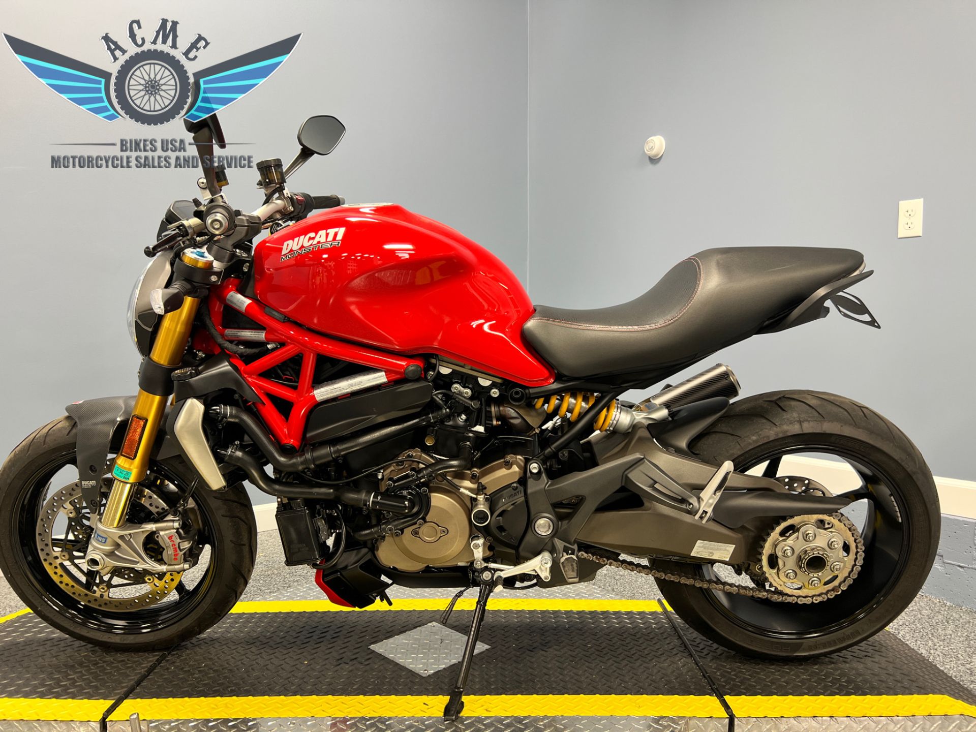 2015 Ducati Monster 1200 S in Meredith, New Hampshire - Photo 6