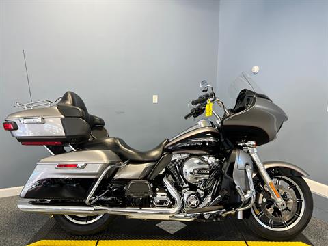 2016 Harley-Davidson Road Glide® Ultra in Meredith, New Hampshire