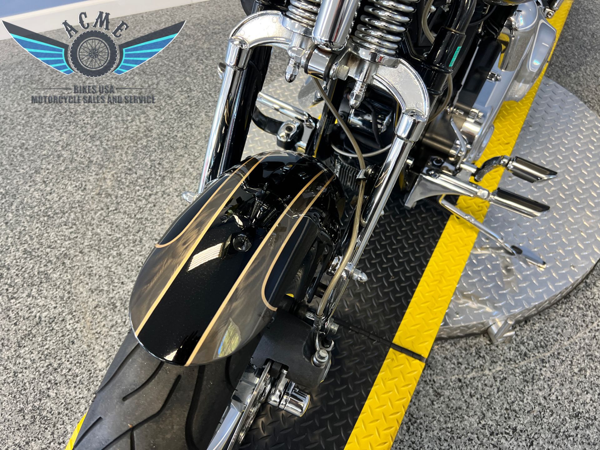 2008 Harley-Davidson CVO™ Screamin' Eagle® Softail® Springer® in Meredith, New Hampshire - Photo 5