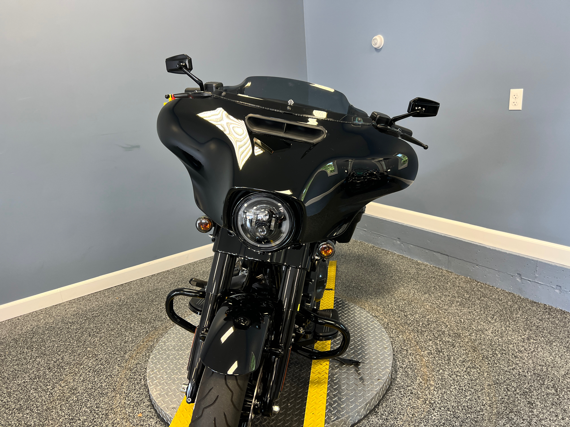2019 Harley-Davidson Street Glide® Special in Meredith, New Hampshire - Photo 4