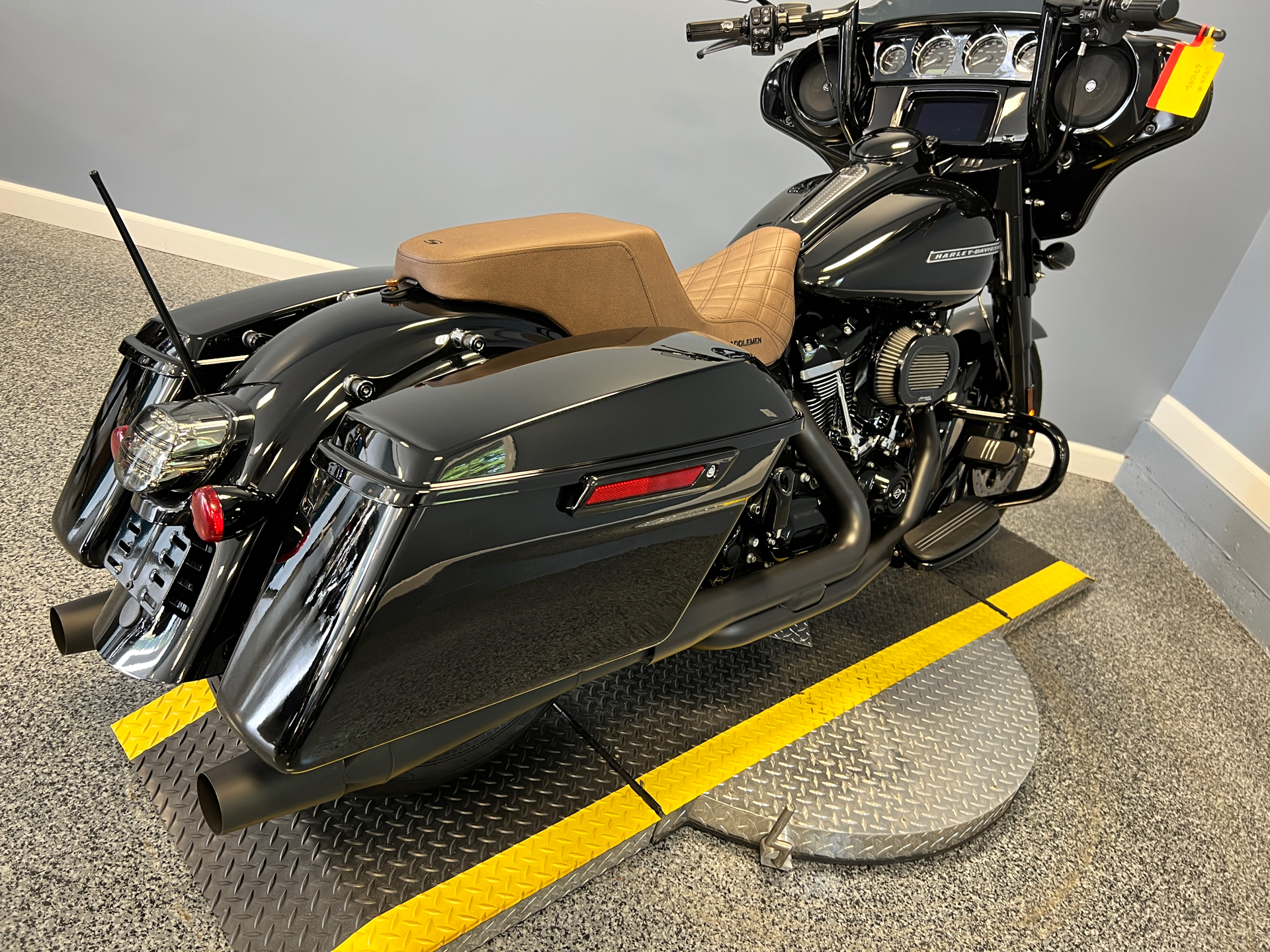 2019 Harley-Davidson Street Glide® Special in Meredith, New Hampshire - Photo 10
