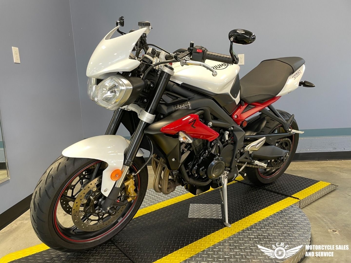2017 Triumph Street Triple R in Meredith, New Hampshire - Photo 4