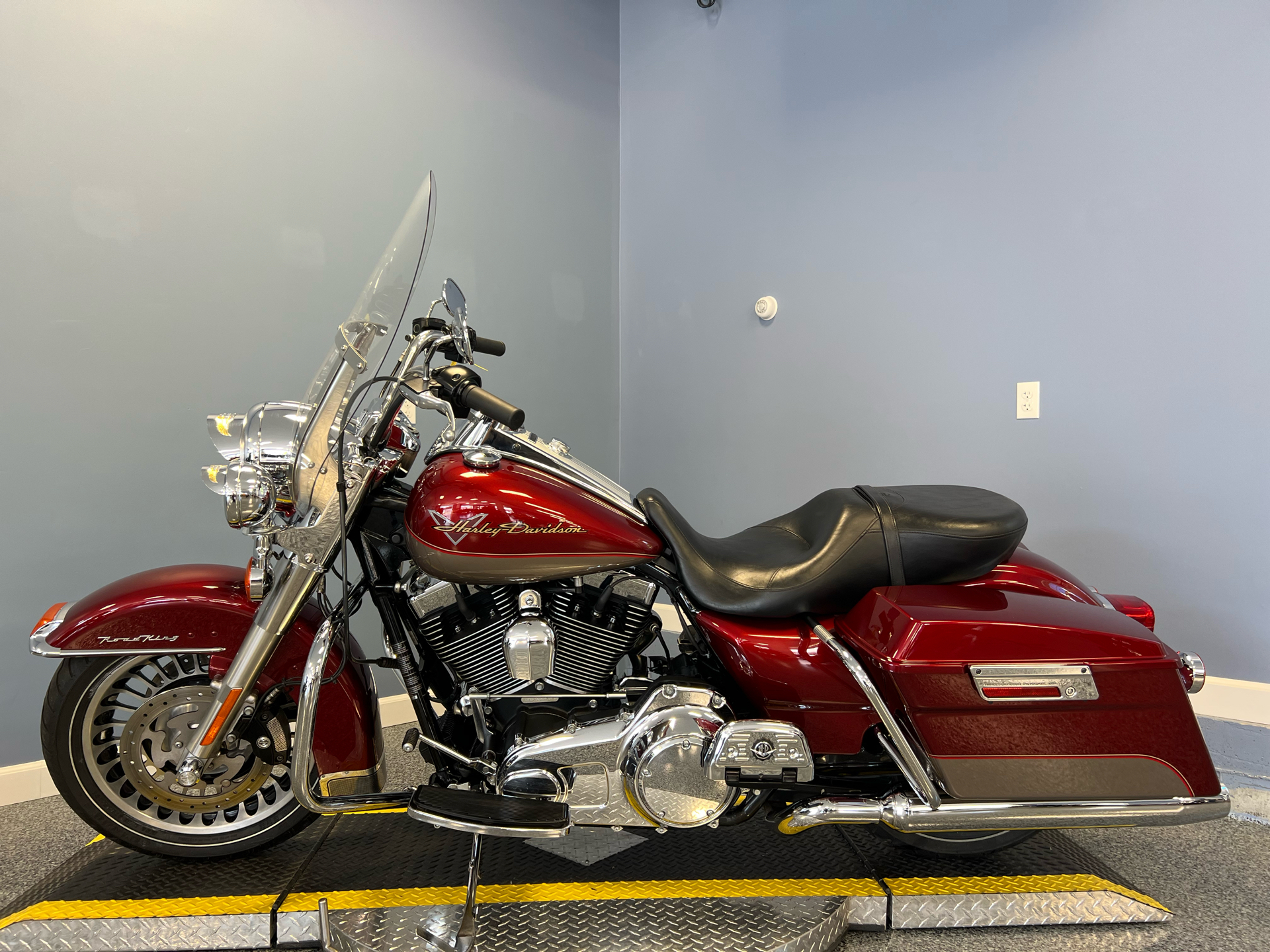 2009 Harley-Davidson Road King® in Meredith, New Hampshire - Photo 5