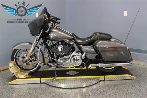 2014 Harley-Davidson Street Glide® in Meredith, New Hampshire - Photo 6
