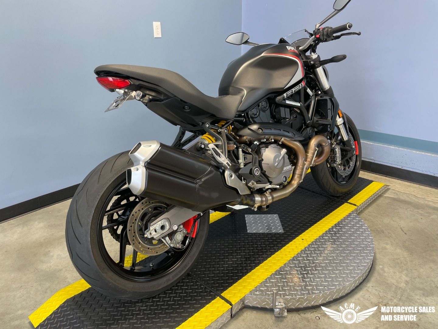 2020 Ducati Monster 821 Stealth in Meredith, New Hampshire - Photo 9