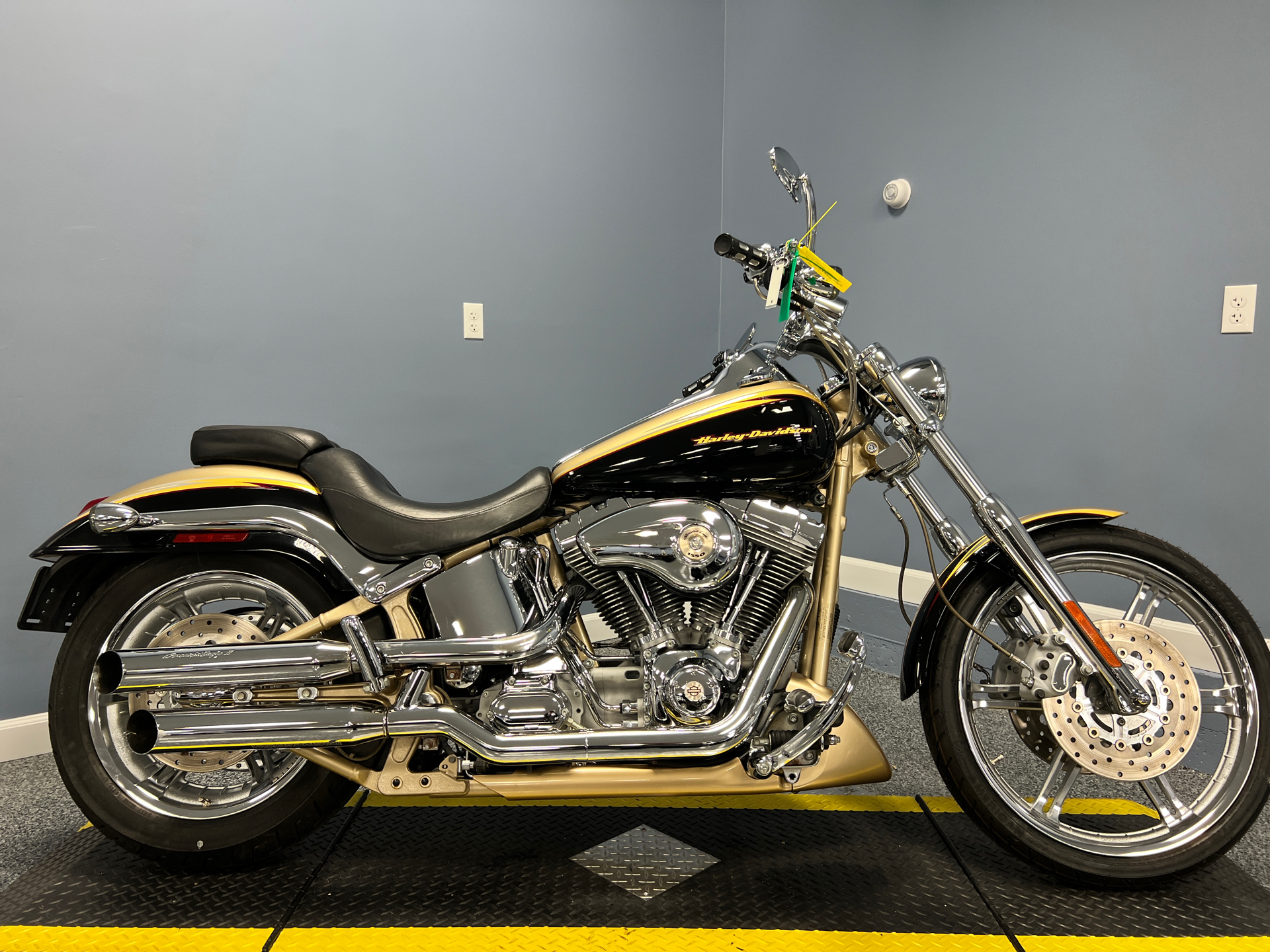 2003 Harley-Davidson Screamin' Eagle® Deuce™ in Meredith, New Hampshire - Photo 1