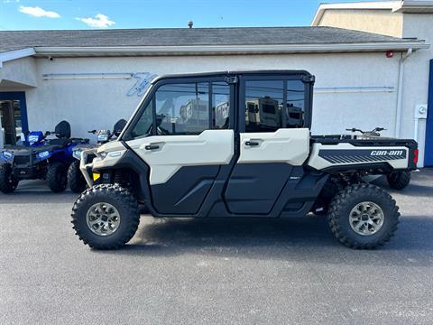 2025 Can-Am Defender MAX Limited in Hanover, Pennsylvania