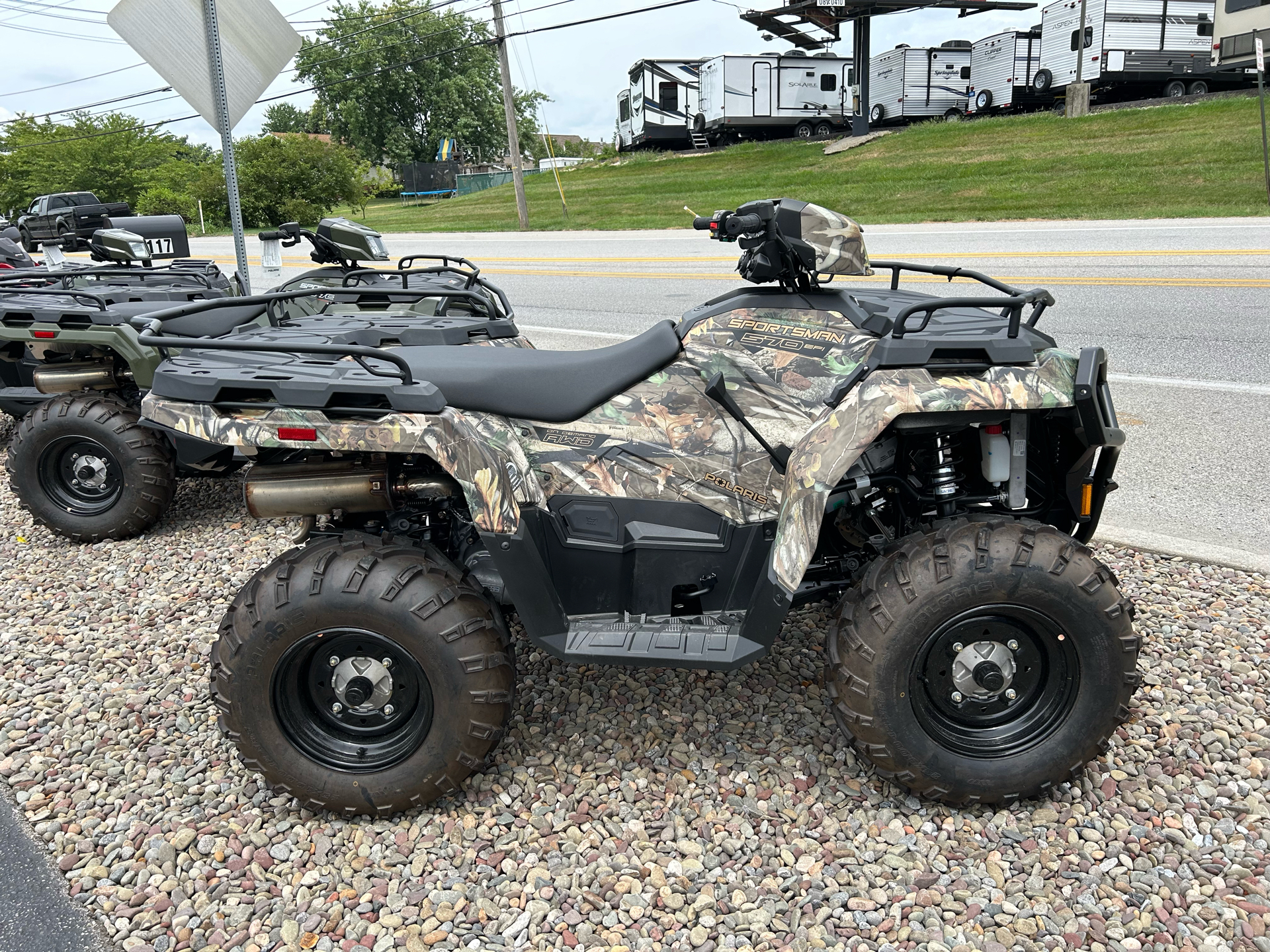 2024 Polaris Sportsman 570 EPS in Hanover, Pennsylvania - Photo 2