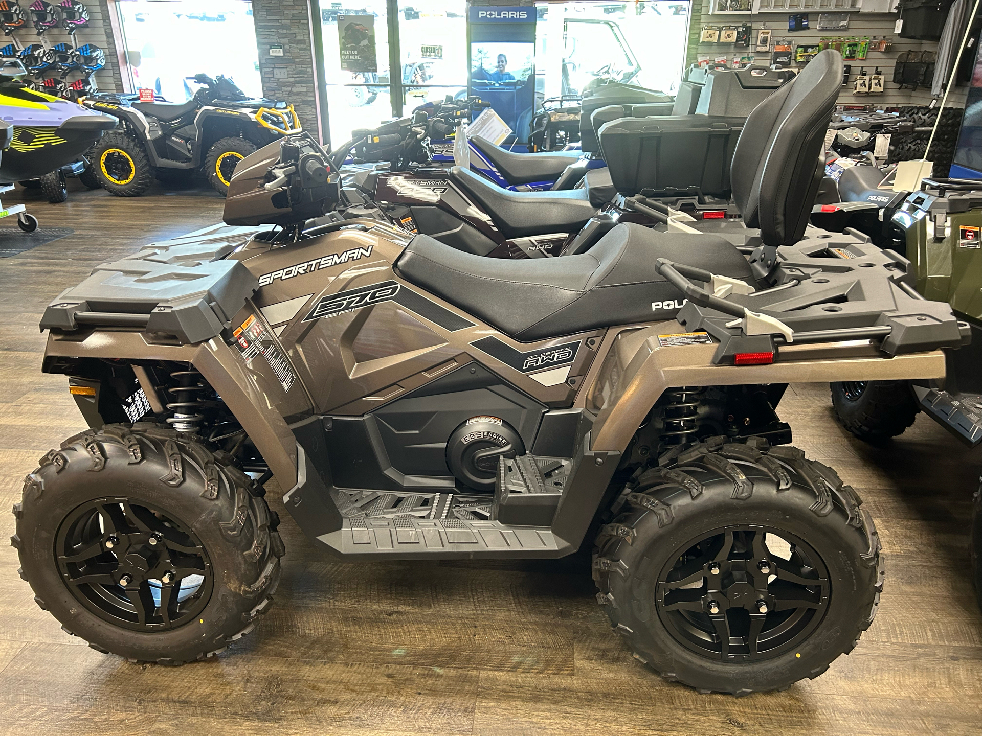 2024 Polaris Sportsman Touring 570 Premium in Hanover, Pennsylvania - Photo 1