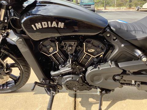 2023 Indian Motorcycle Scout® Rogue Sixty in Panama City Beach, Florida - Photo 10