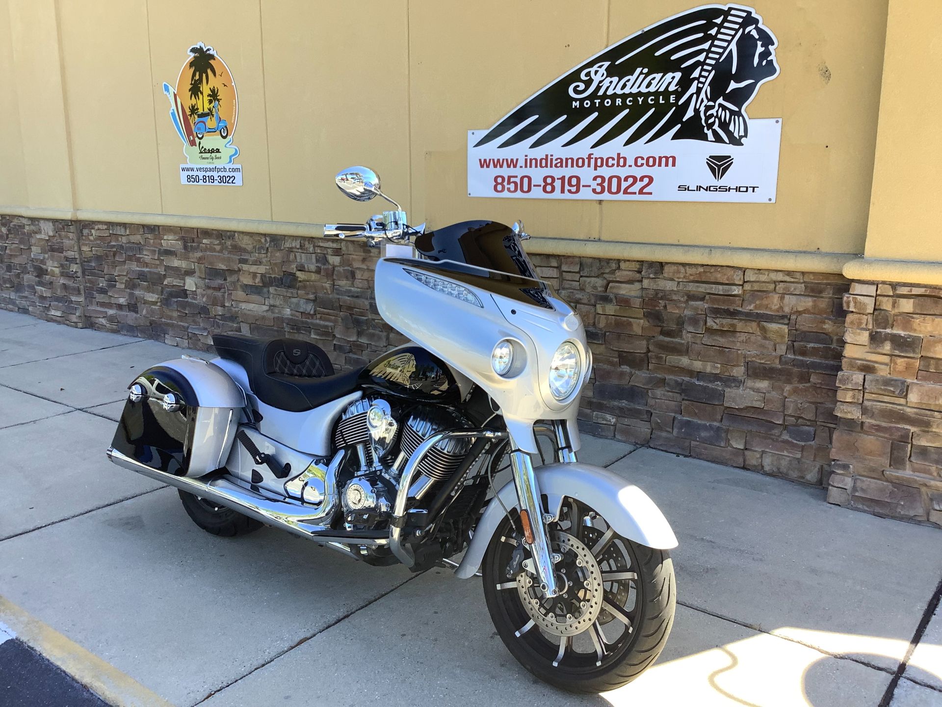 2017 Indian Motorcycle CHIEFTAIN in Panama City Beach, Florida - Photo 2