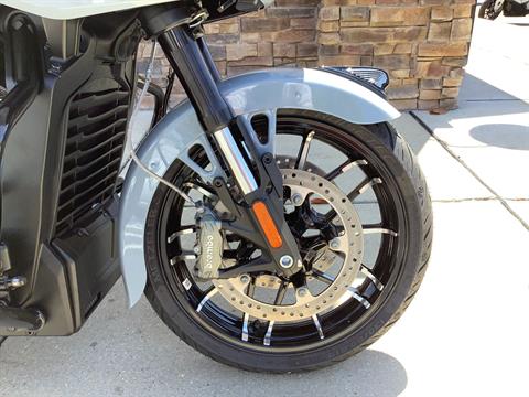 2024 Indian Motorcycle Challenger® Dark Horse® Icon with PowerBand Audio Package in Panama City Beach, Florida - Photo 6