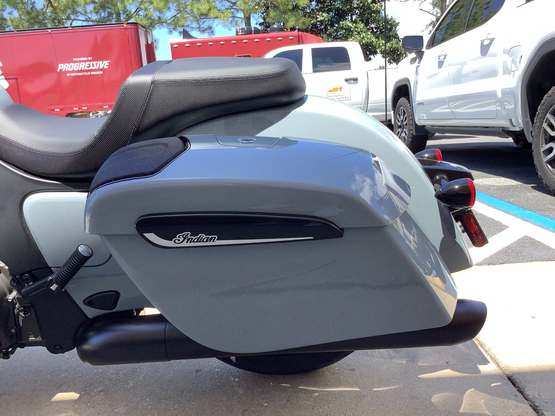 2024 Indian Motorcycle Challenger® Dark Horse® Icon with PowerBand Audio Package in Panama City Beach, Florida - Photo 11