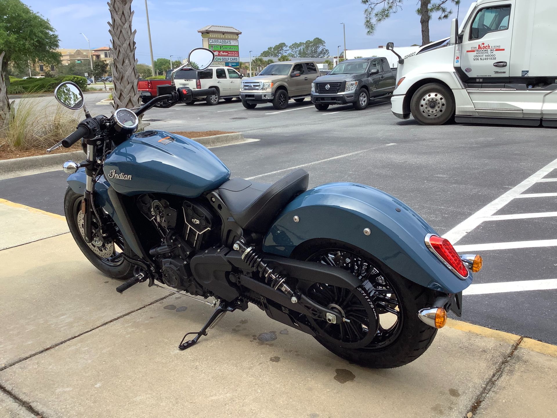 2022 Indian SCOUT 60 in Panama City Beach, Florida - Photo 8