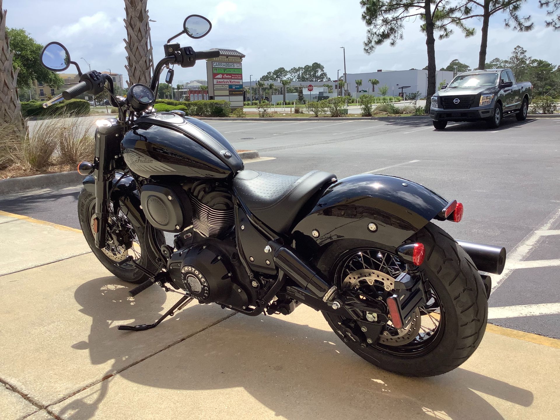 2022 Indian Motorcycle CHIEF BOBBER in Panama City Beach, Florida - Photo 8