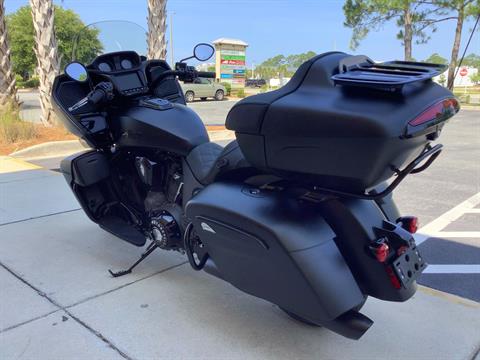 2023 Indian Motorcycle PURSUIT DARK HORSE PREMIUM PACKAGE in Panama City Beach, Florida - Photo 4