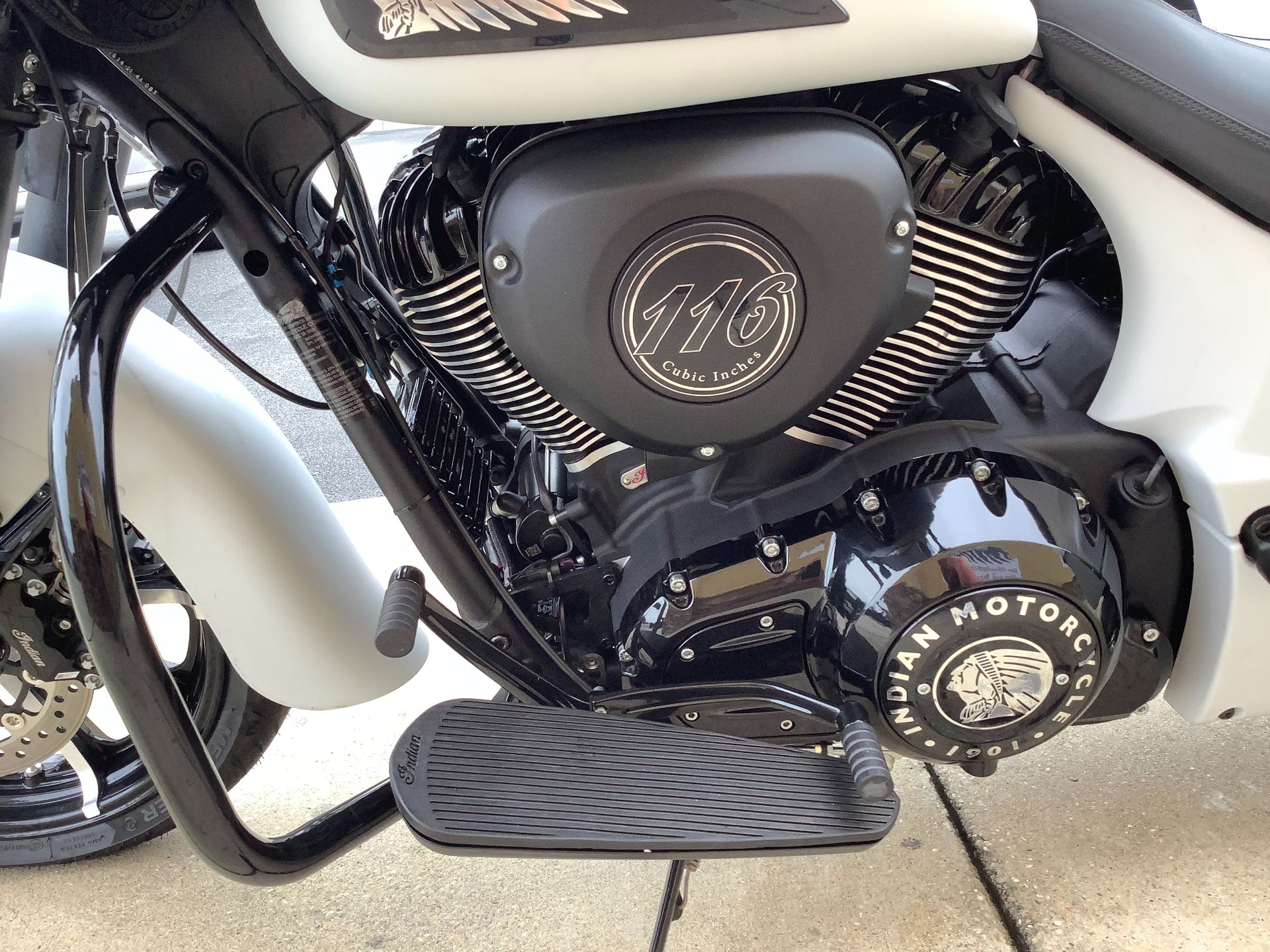 2024 Indian Motorcycle Chieftain® Dark Horse® in Panama City Beach, Florida - Photo 10