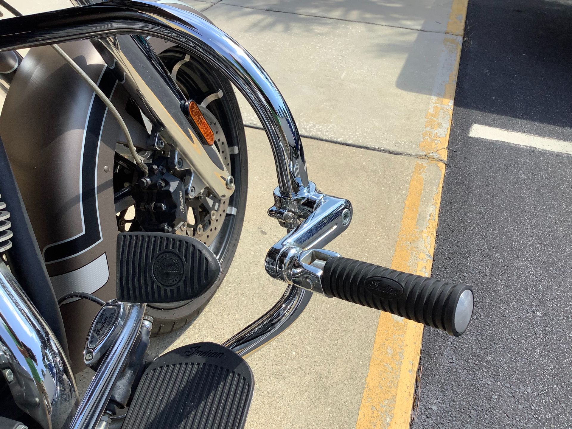 2018 Indian Motorcycle CHIEFTAIN LIMITED in Panama City Beach, Florida - Photo 10