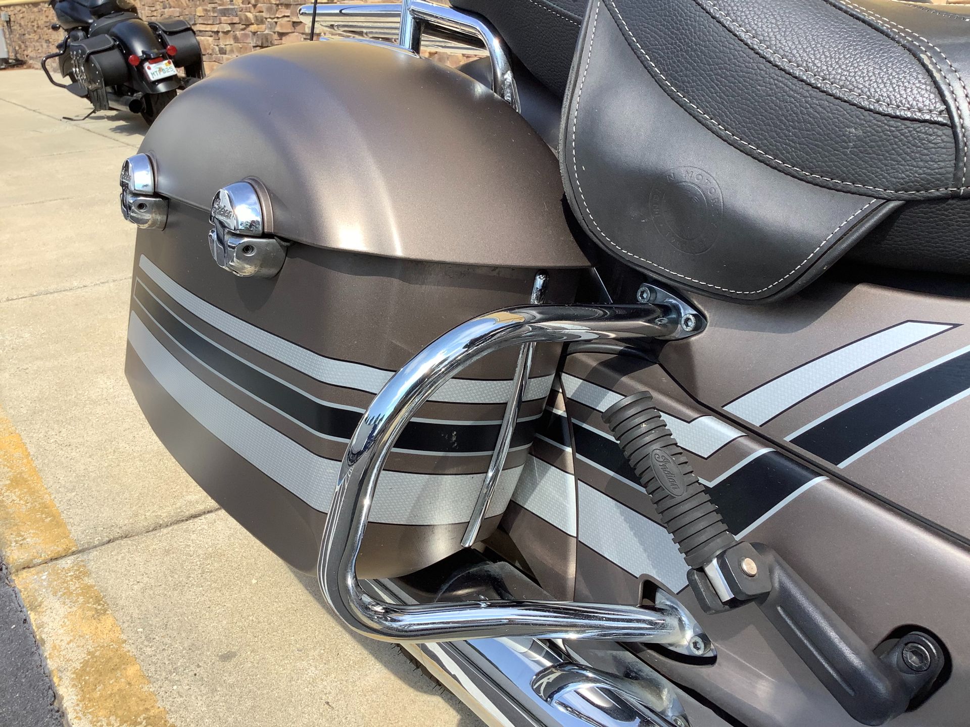 2018 Indian Motorcycle CHIEFTAIN LIMITED in Panama City Beach, Florida - Photo 11