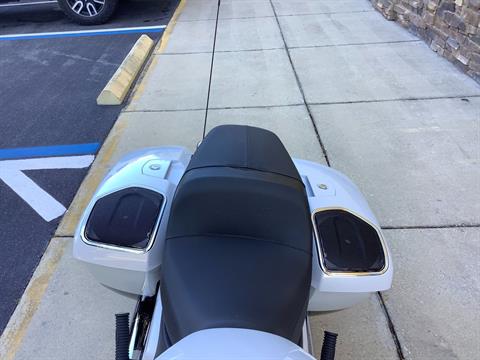 2024 Indian Motorcycle Challenger® Limited with PowerBand Audio Package in Panama City Beach, Florida - Photo 13