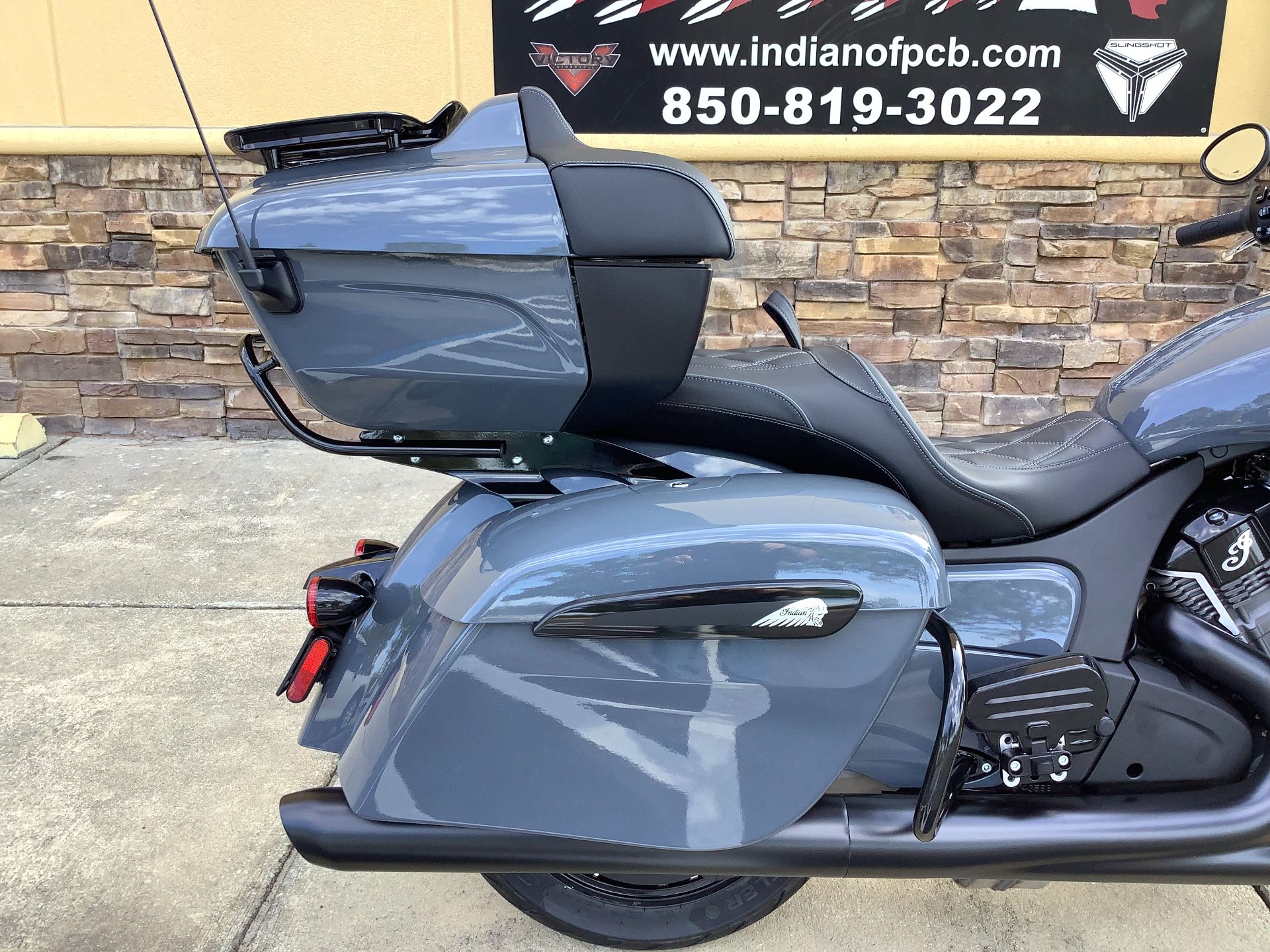 2023 Indian Motorcycle Pursuit® Dark Horse® with Premium Package in Panama City Beach, Florida - Photo 8