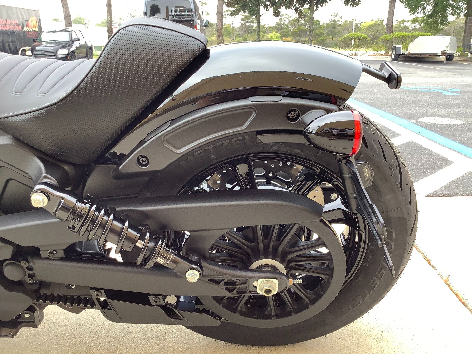 2023 Indian Motorcycle SCOUT ROGUE SIXTY in Panama City Beach, Florida - Photo 10