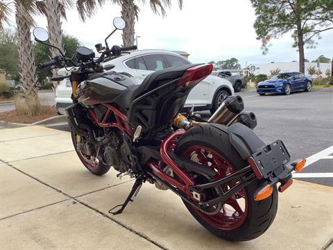 2024 Indian Motorcycle FTR R Carbon in Panama City Beach, Florida - Photo 4