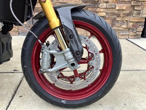 2024 Indian Motorcycle FTR R Carbon in Panama City Beach, Florida - Photo 6