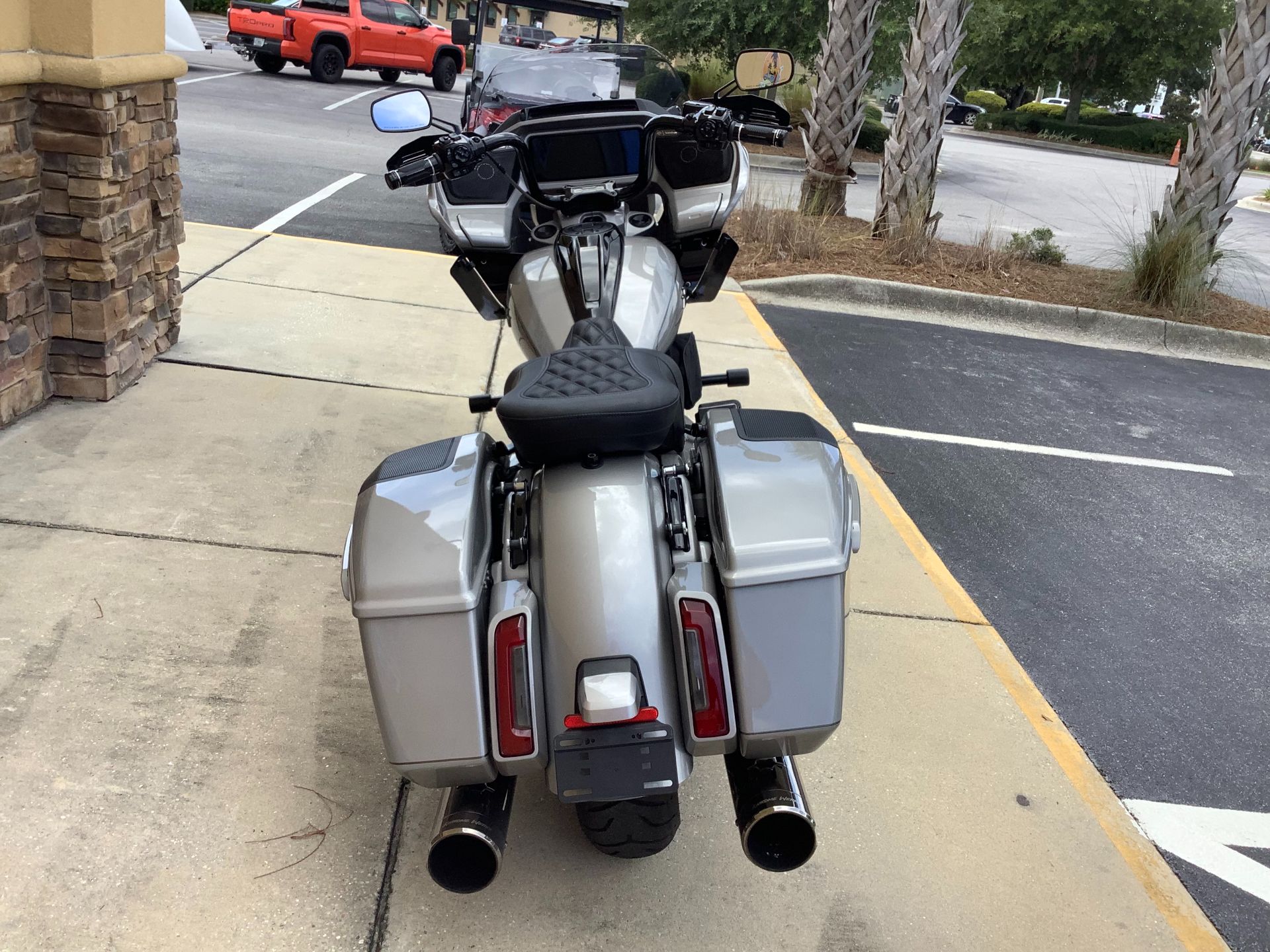 2023 Harley-Davidson ROAD GLIDE CVO in Panama City Beach, Florida - Photo 11