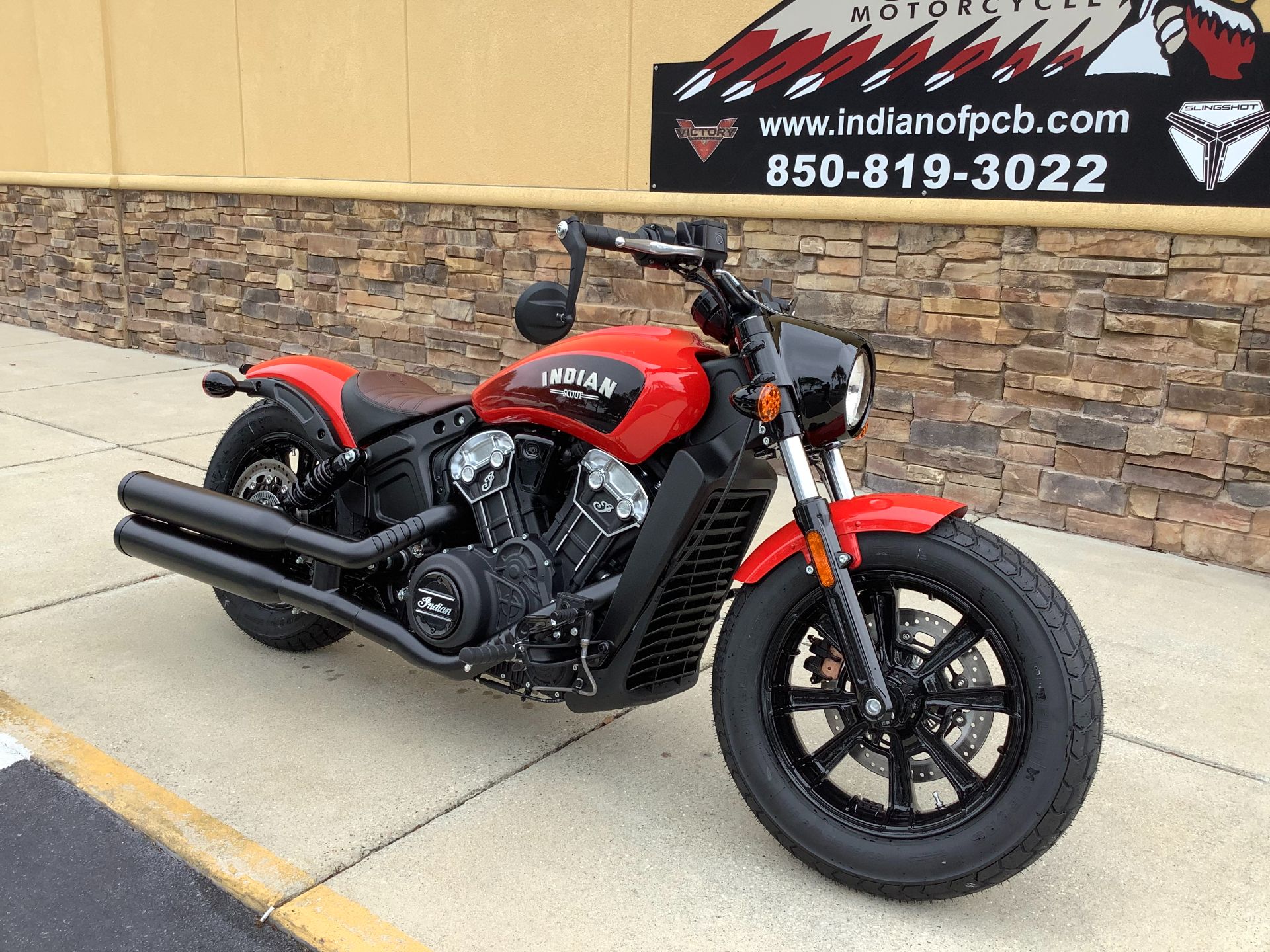 2023 Indian Motorcycle SCOUT BOBBER ABS ICON in Panama City Beach, Florida - Photo 2