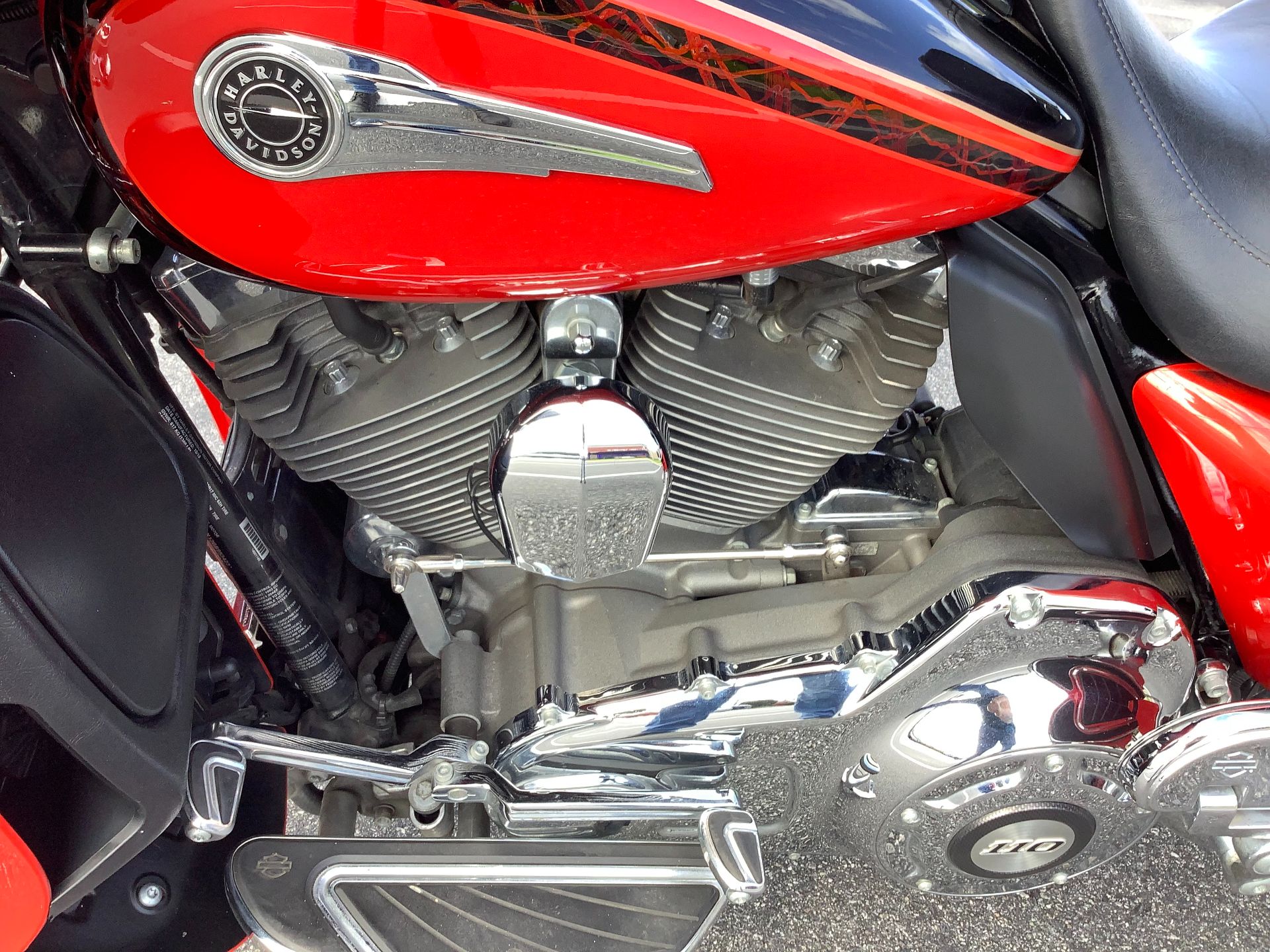 2016 Harley-Davidson FLHTKE CVO in Panama City Beach, Florida - Photo 12