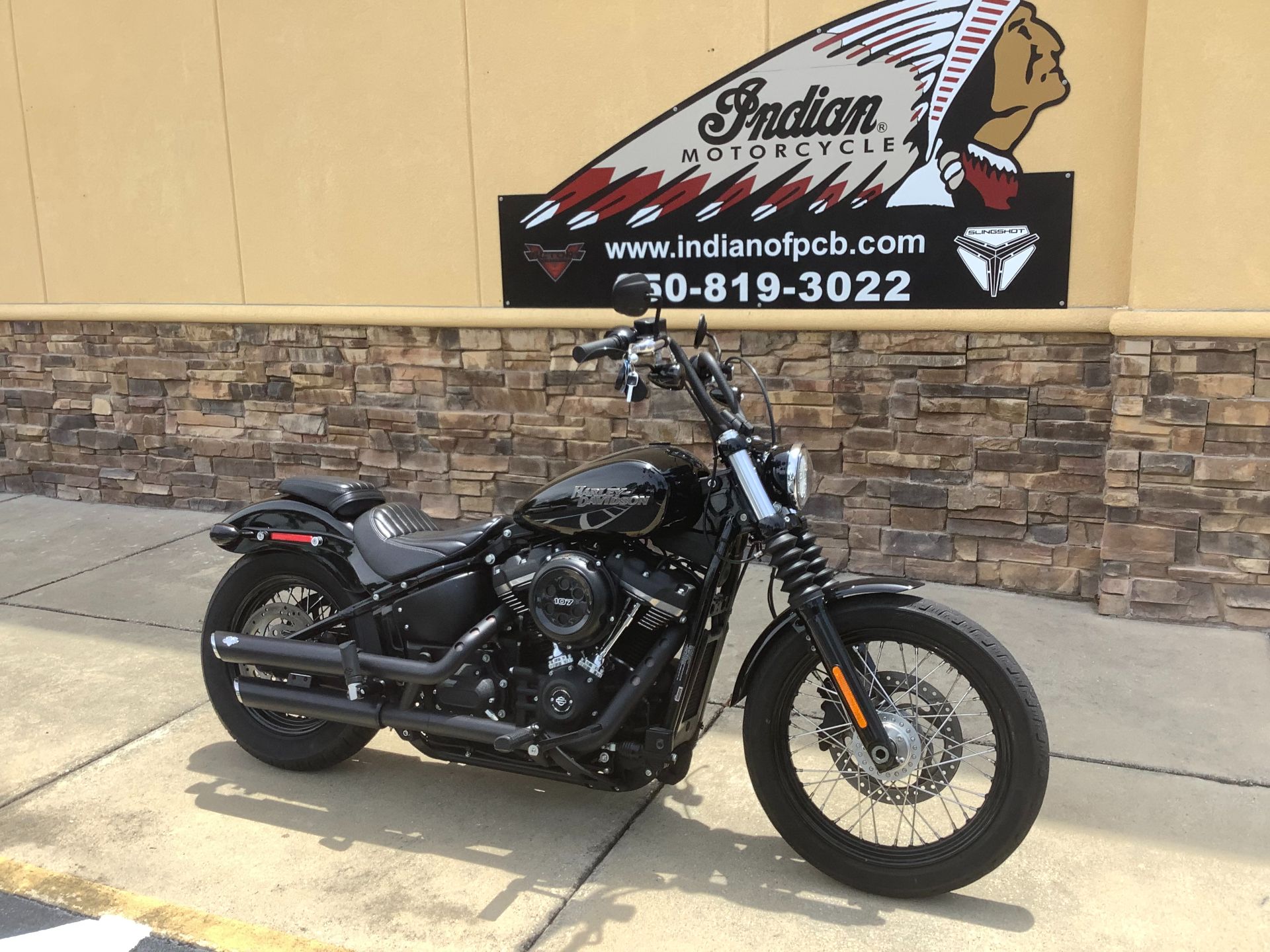 2019 Harley-Davidson STREET BOB in Panama City Beach, Florida - Photo 2