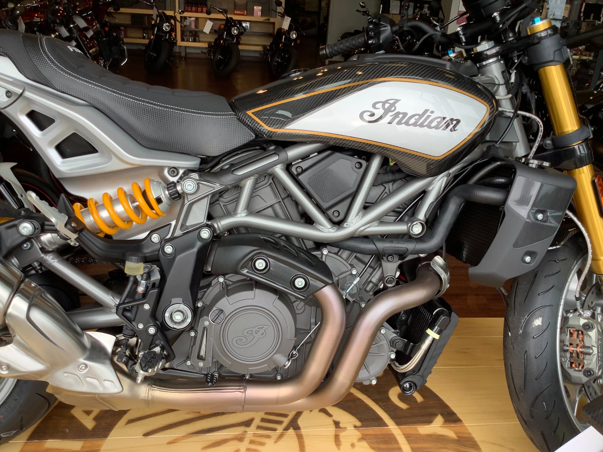 2023 Indian Motorcycle FTR CARBON in Panama City Beach, Florida - Photo 7