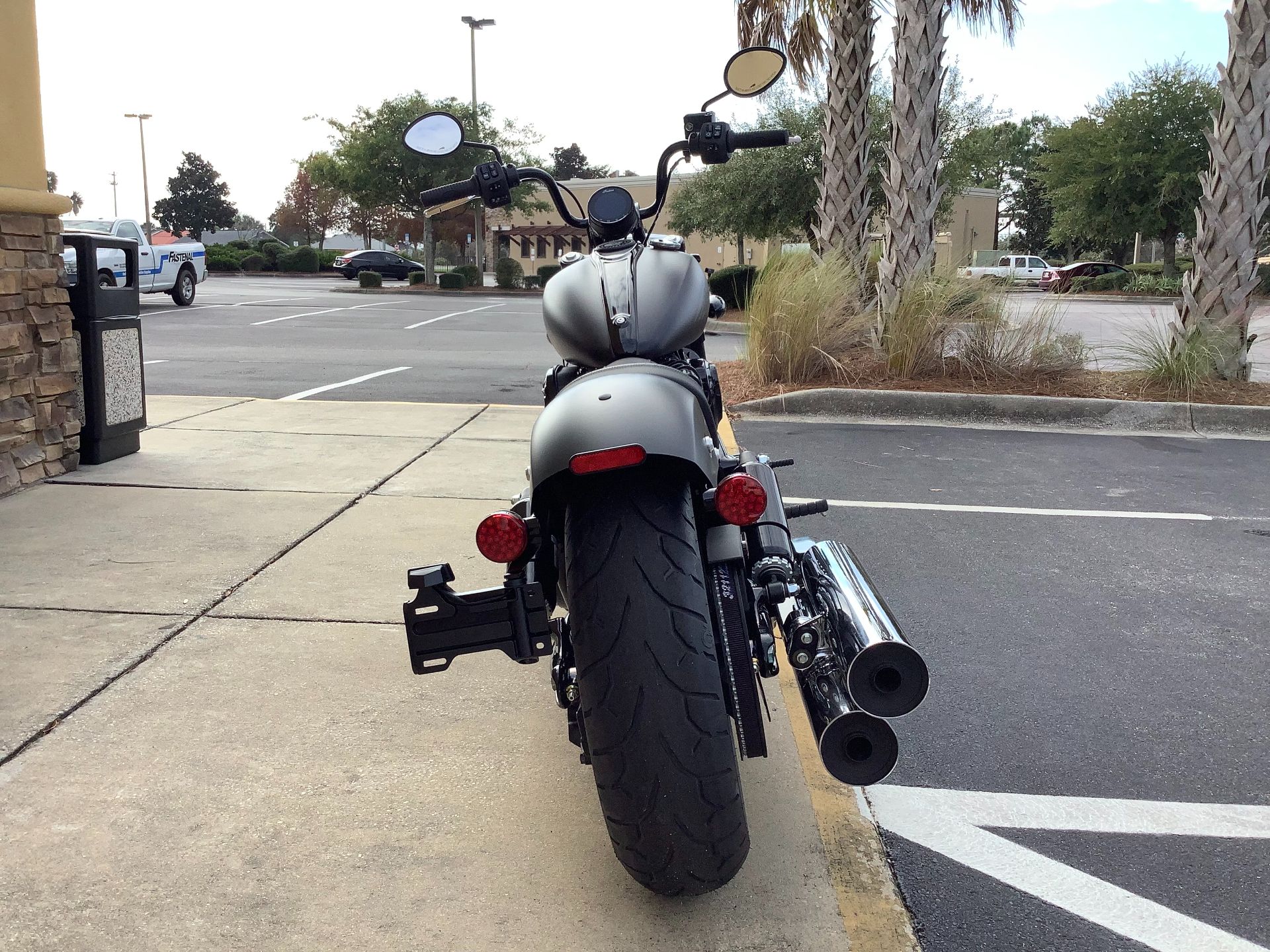 2022 Indian Motorcycle Chief Bobber Dark Horse® in Panama City Beach, Florida - Photo 9
