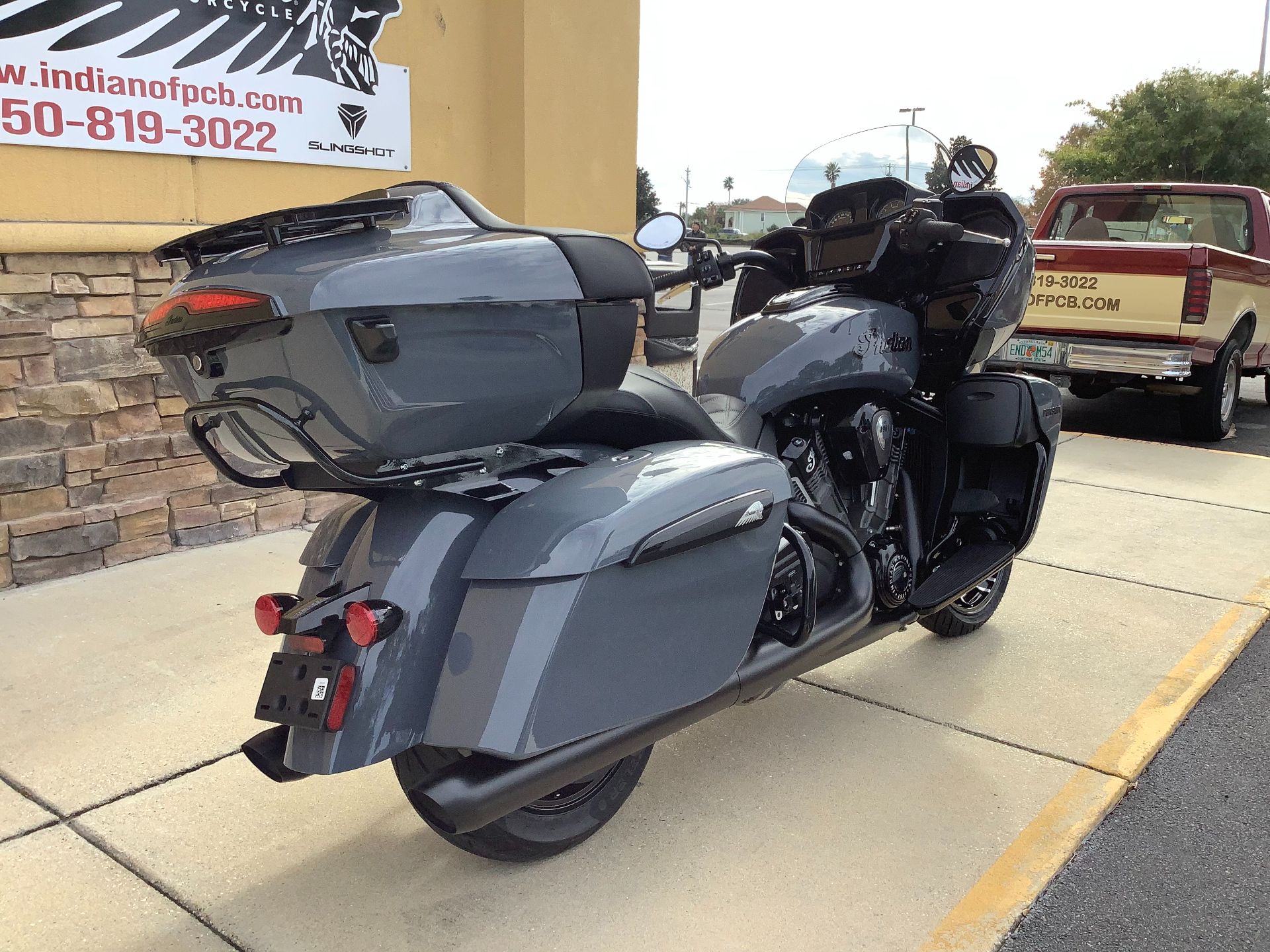 2024 Indian Motorcycle Pursuit® Dark Horse® in Panama City Beach, Florida - Photo 3