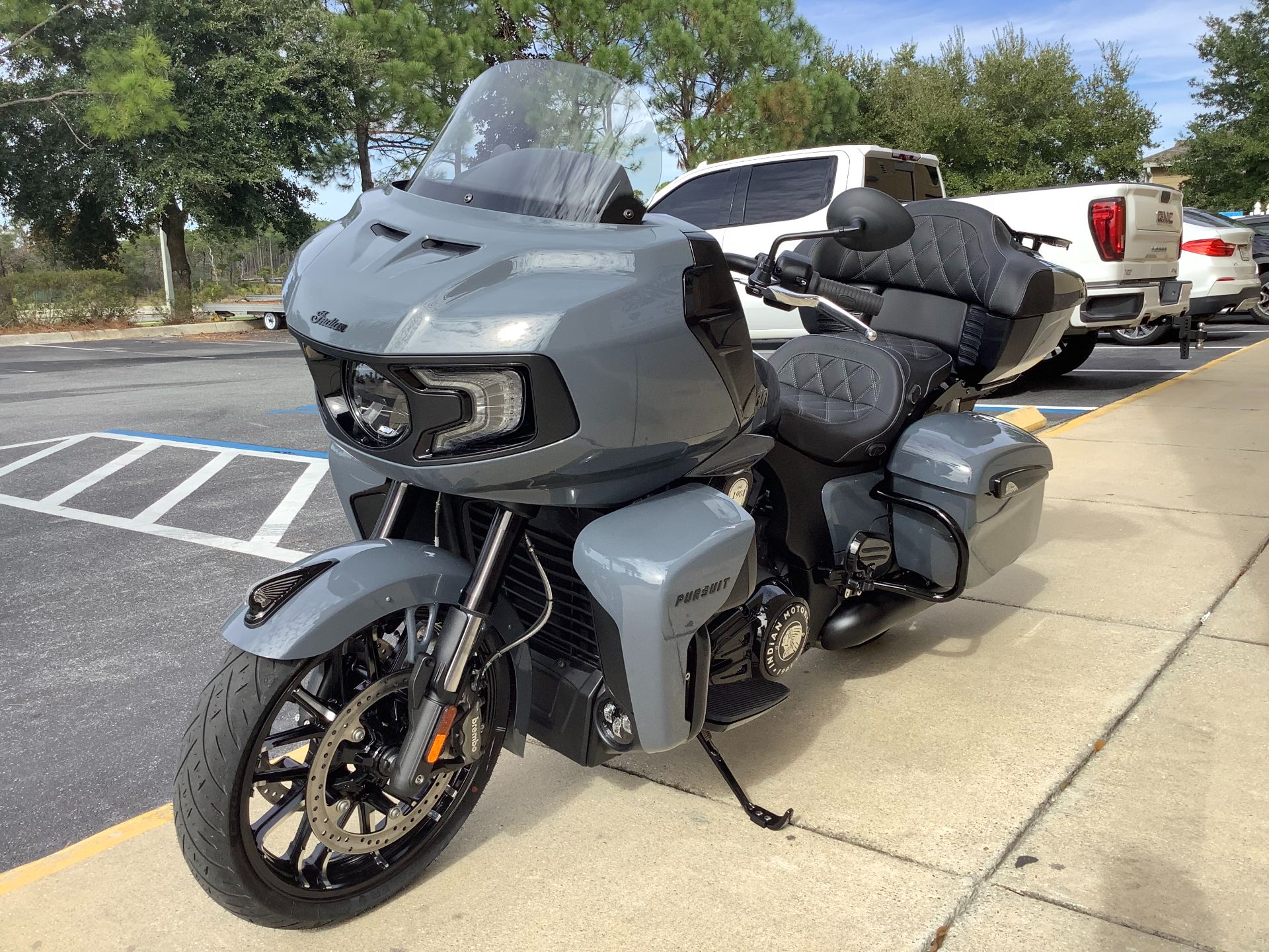 2024 Indian Motorcycle Pursuit® Dark Horse® in Panama City Beach, Florida - Photo 5