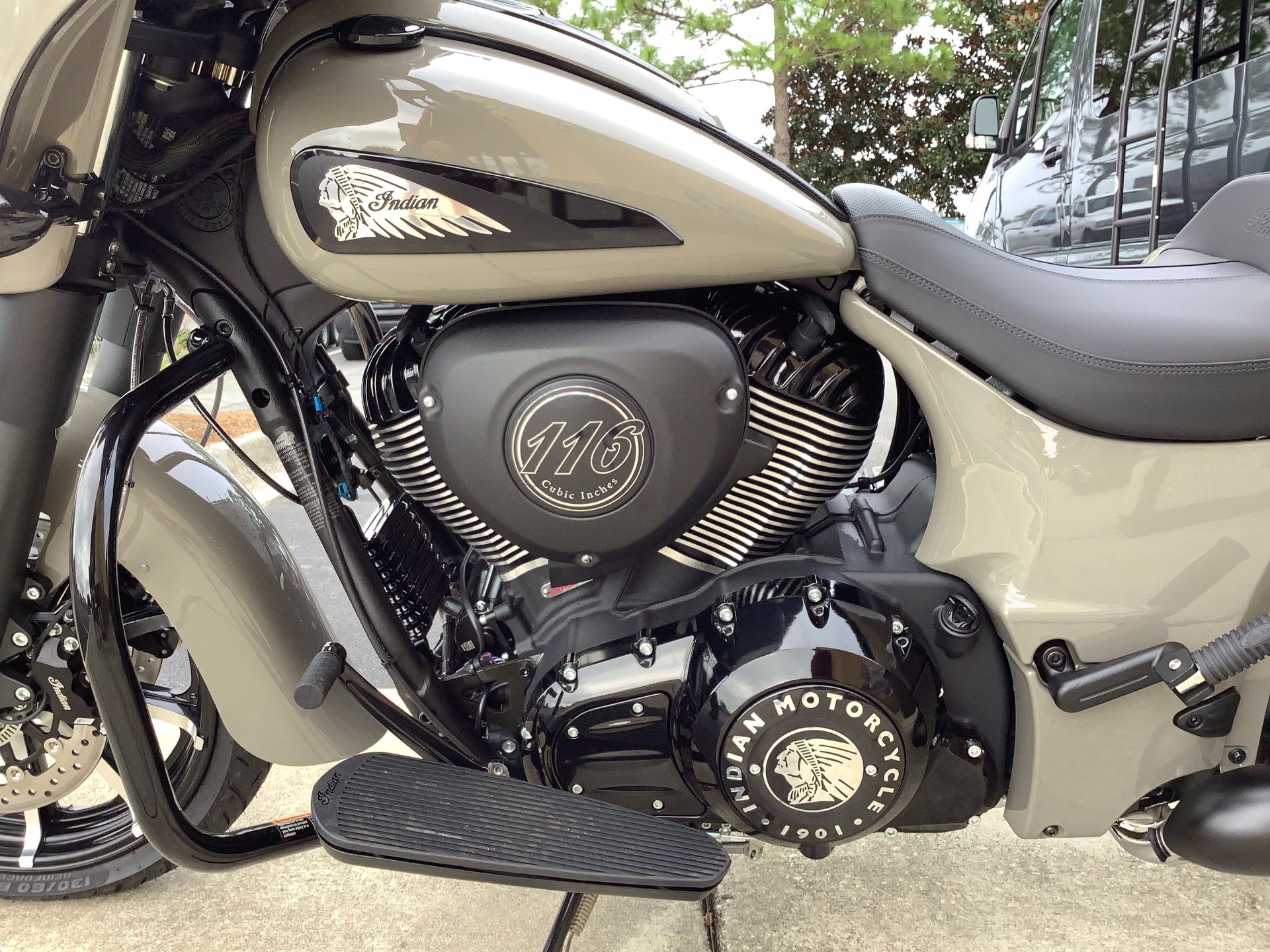 2023 Indian Motorcycle Chieftain® Dark Horse® in Panama City Beach, Florida - Photo 11