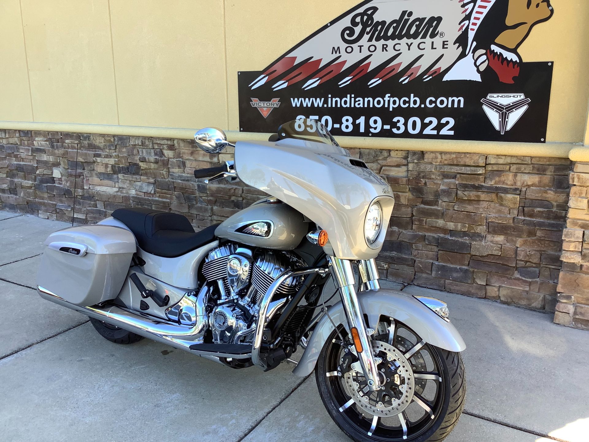 2022 Indian CHIEFTAIN LIMITED in Panama City Beach, Florida - Photo 2
