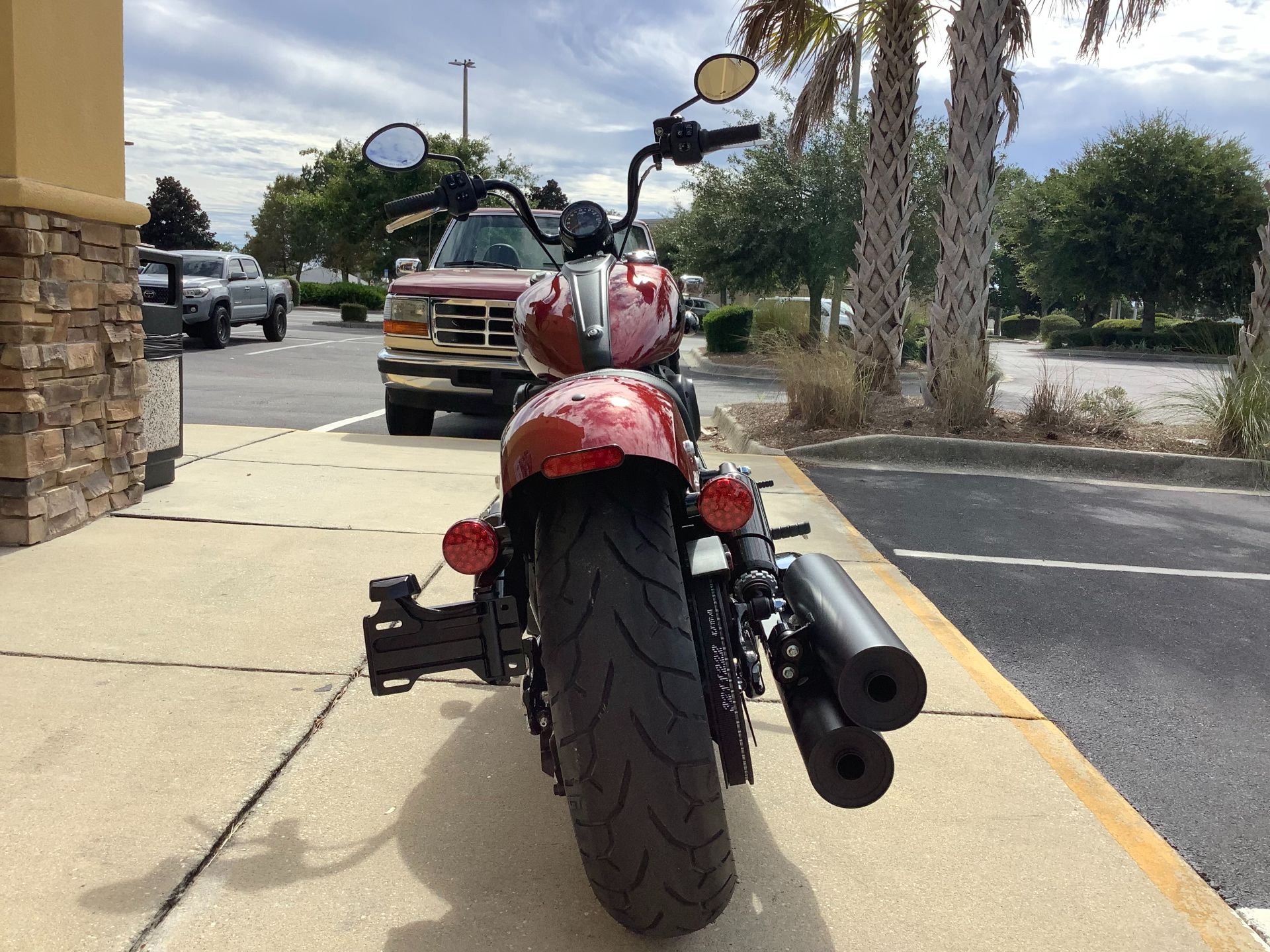 2023 Indian Motorcycle CHIEF BOBBER ABS in Panama City Beach, Florida - Photo 10