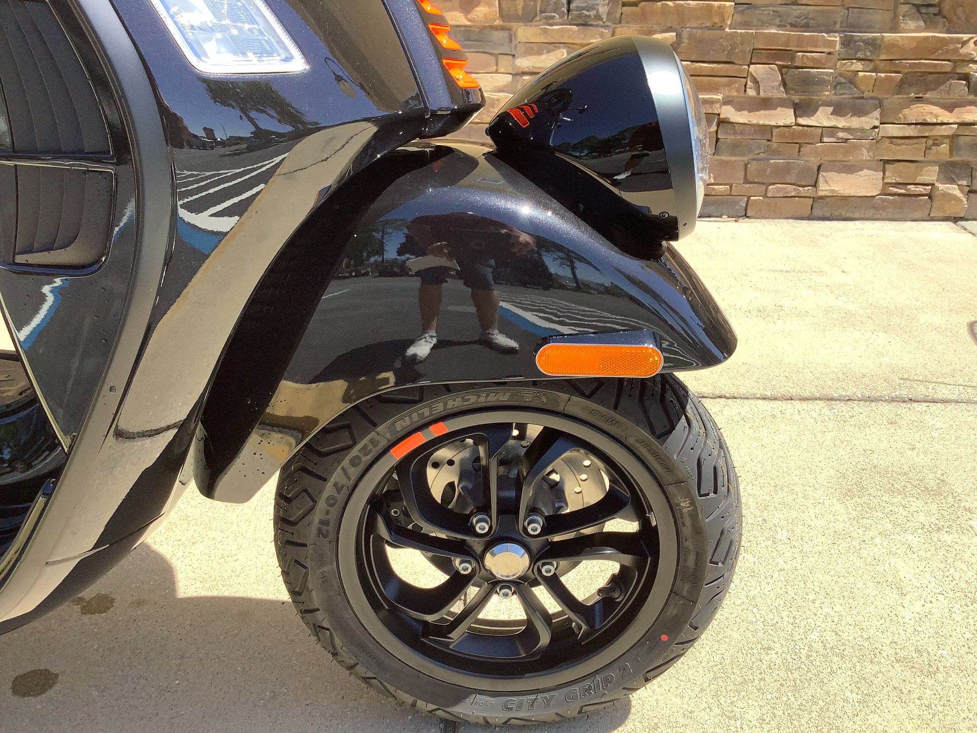 2024 Vespa GTV 300 in Panama City Beach, Florida - Photo 6