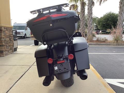 2024 Indian Motorcycle Roadmaster® Dark Horse® with PowerBand Audio Package in Panama City Beach, Florida - Photo 10