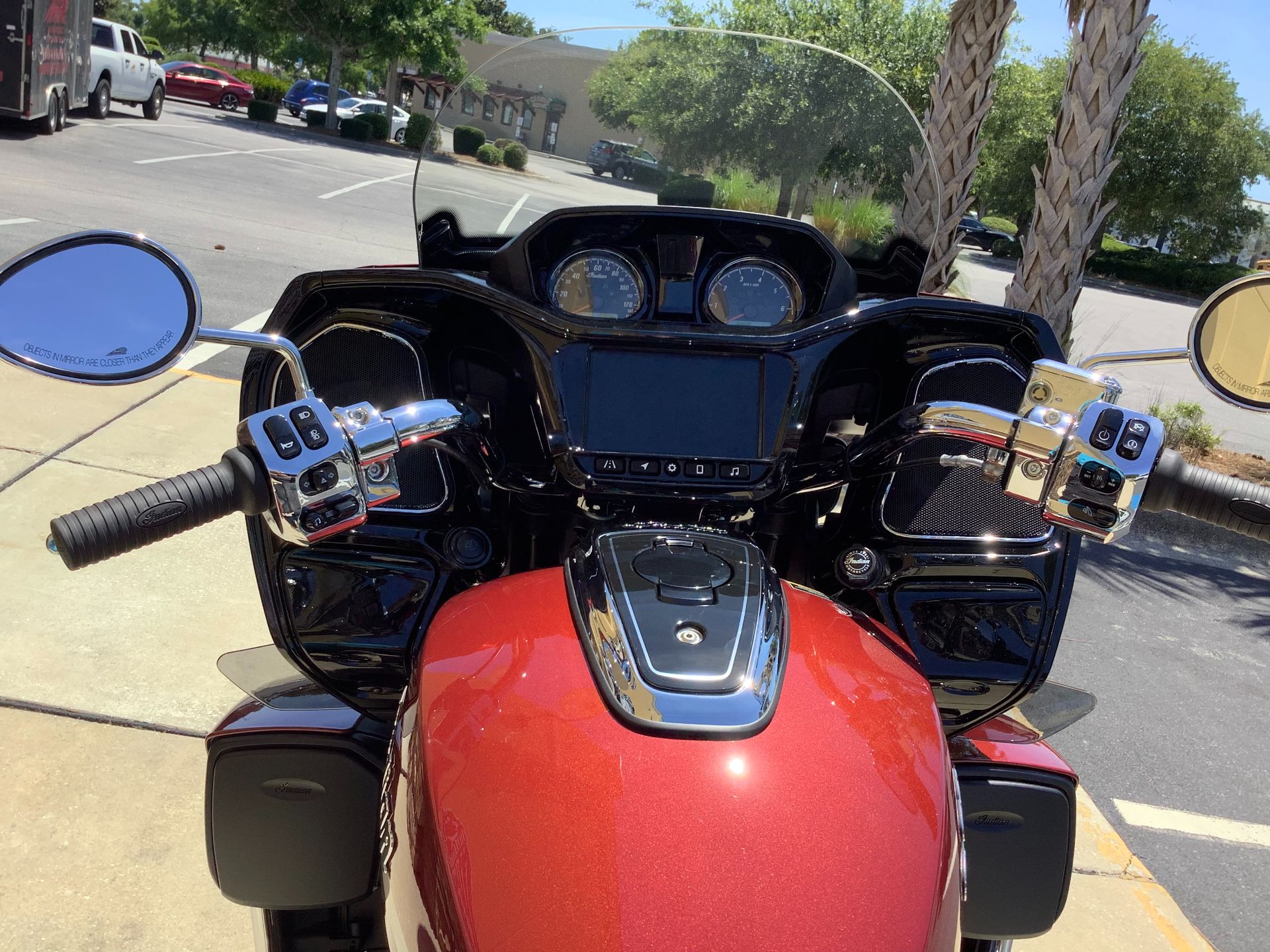 2024 Indian Motorcycle Pursuit® Limited Icon with PowerBand Audio Package in Panama City Beach, Florida - Photo 14