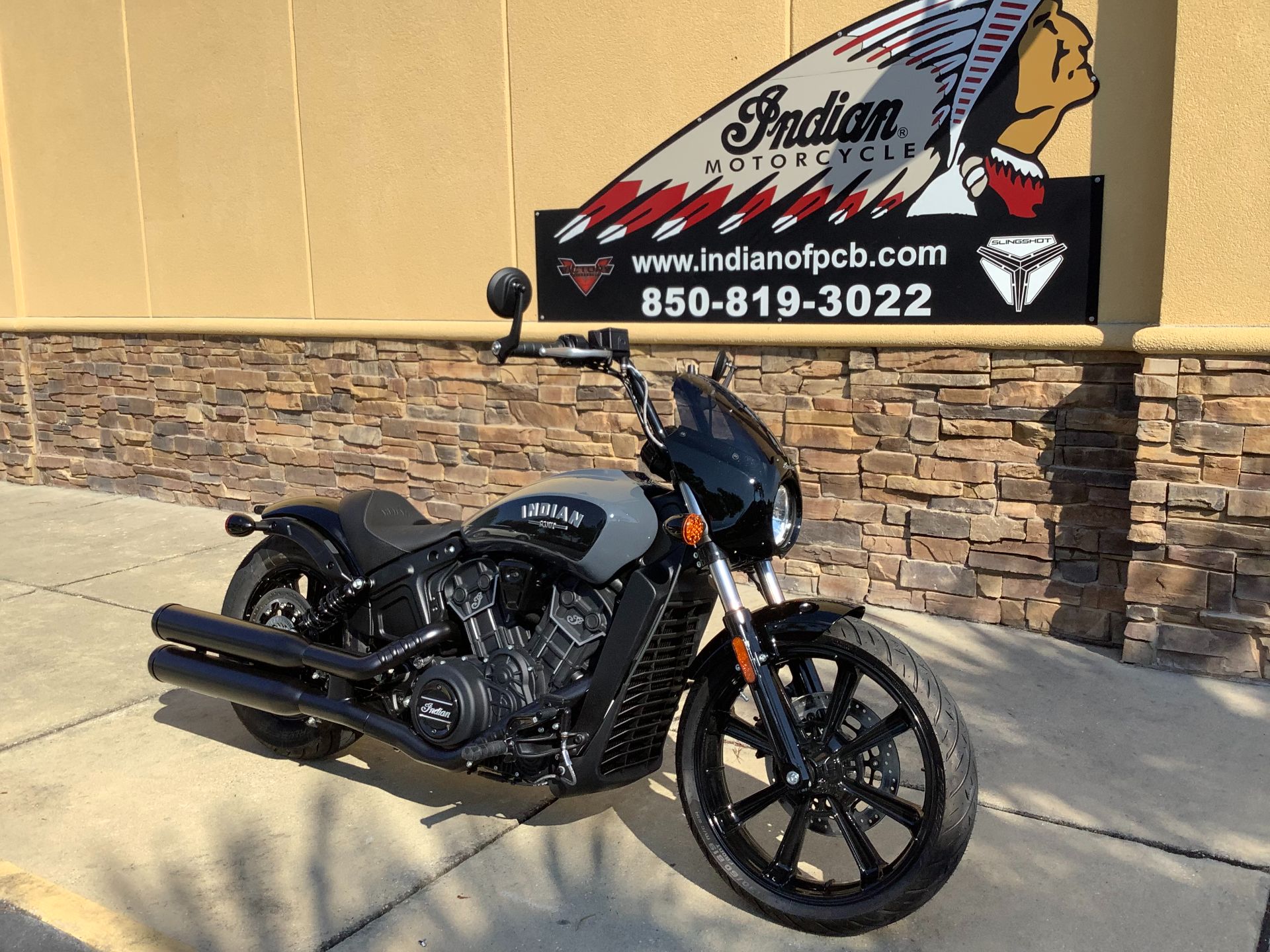 2022 Indian SCOUT ROGUE in Panama City Beach, Florida - Photo 2