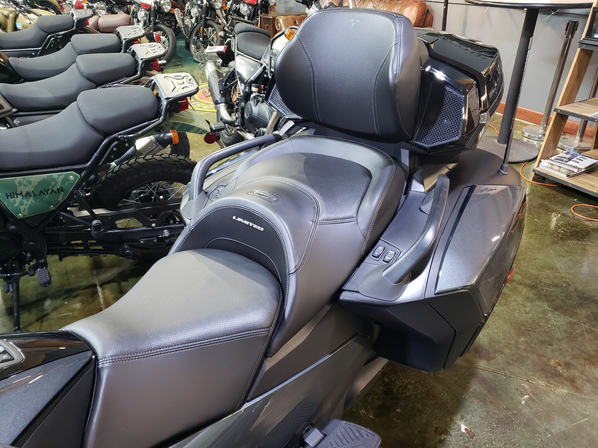 2021 Can-Am Spyder RT Limited in Louisville, Tennessee - Photo 7